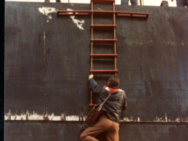 Fred Colbert 1978 climbing up a Jacobs ladder to board a ship under way at sea